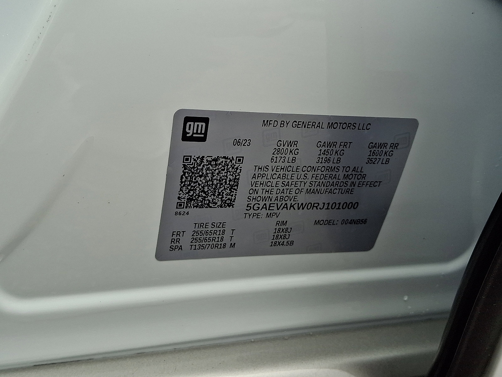 Used 2024 Buick Enclave Essence w/ LPO, Floor Liner Package image 27