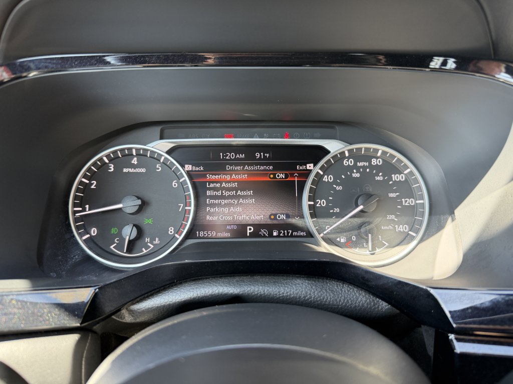 Used 2024 Nissan Pathfinder Rock Creek AWD/4WD image 18