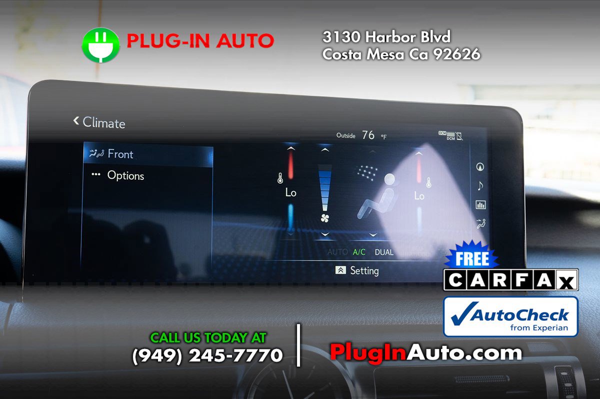 Used 2023 Lexus IS 350 F Sport w/ Navigation Package image 32