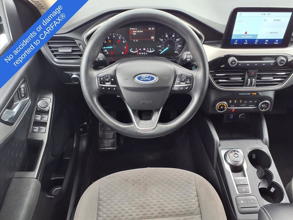 Used 2020 Ford Escape SE image 15