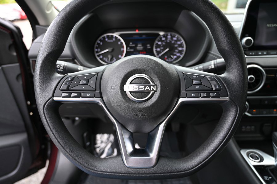 Used 2024 Nissan Sentra SV image 17