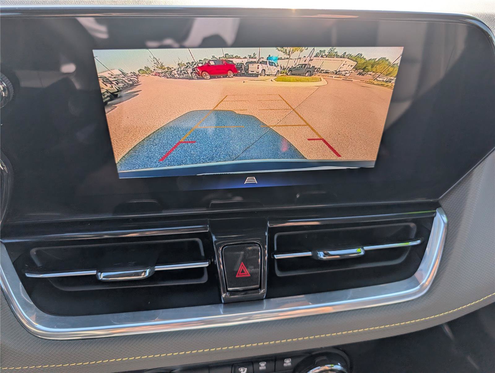Used 2024 Chevrolet TrailBlazer ACTIV w/ Driver Confidence Package FWD image 26