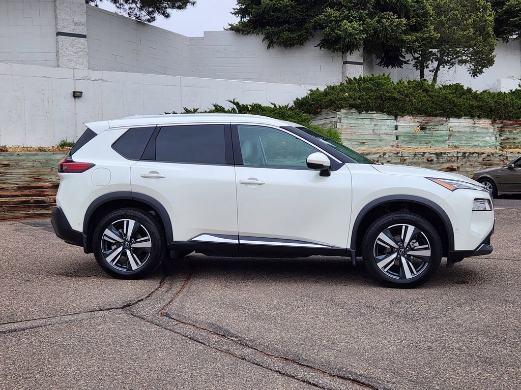 Used 2023 Nissan Rogue SL w/ SL Premium Package AWD/4WD image 4