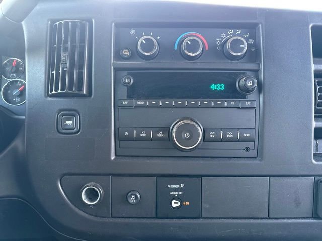 Used 2024 GMC Savana 2500 w/ Driver Convenience Package image 28