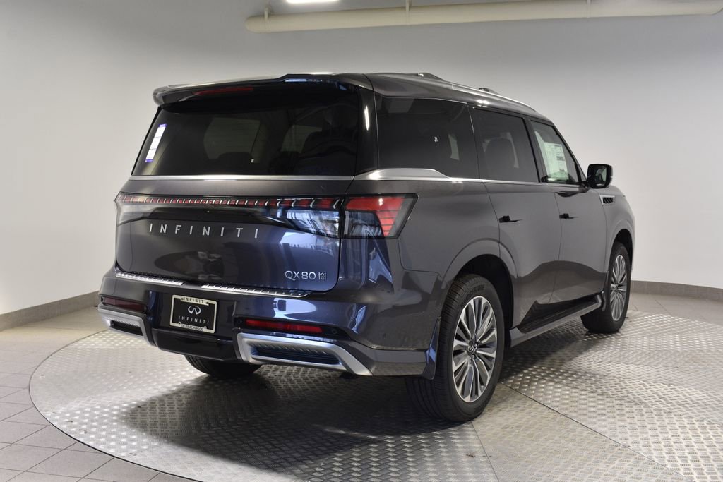 New 2026 INFINITI QX80 Luxe image 3