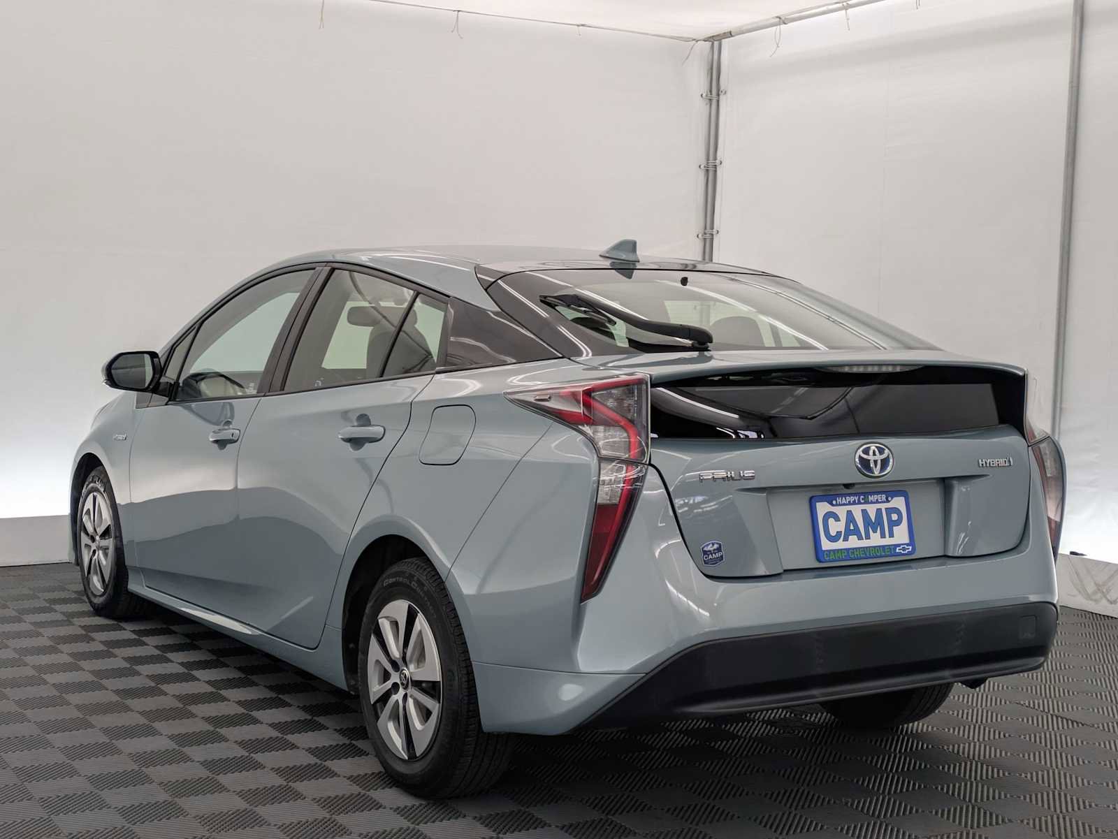 Used 2016 Toyota Prius Four image 4