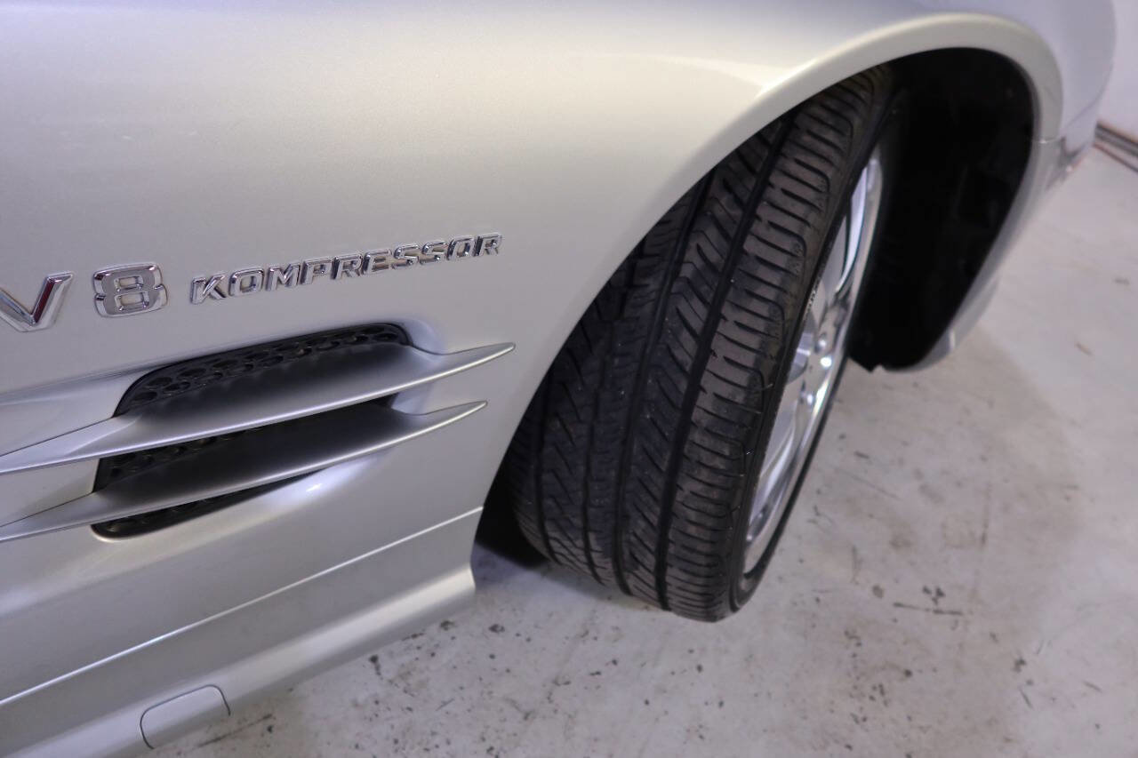 Used 2005 Mercedes-Benz SL 55 AMG SL 55 AMG 2dr Convertible image 47