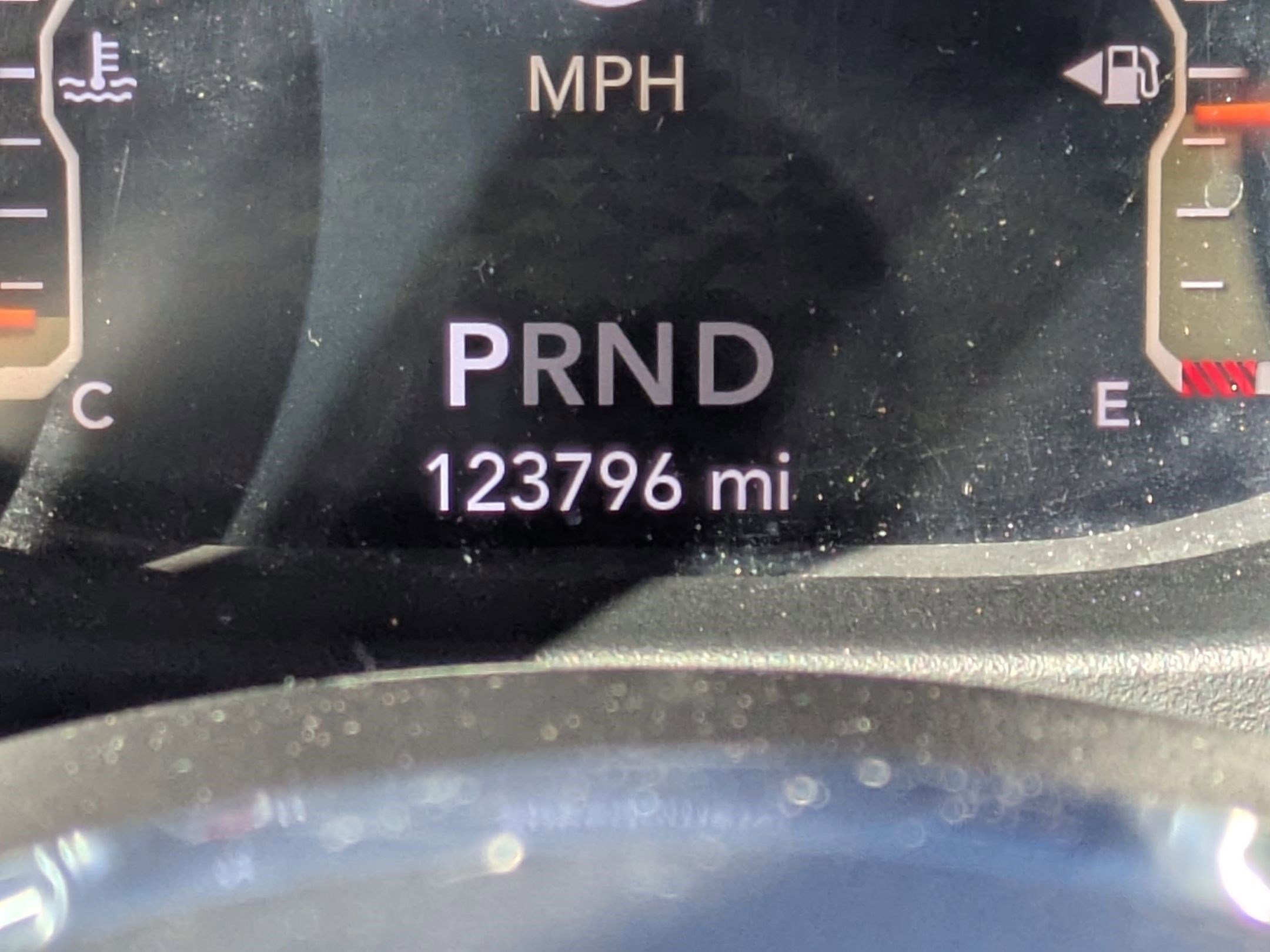 Used 2019 Jeep Wrangler Unlimited Sahara w/ Uconnect 4C Nav & Sound Group image 11