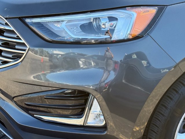 Used 2020 Ford Edge SEL w/ Convenience Package AWD/4WD image 25