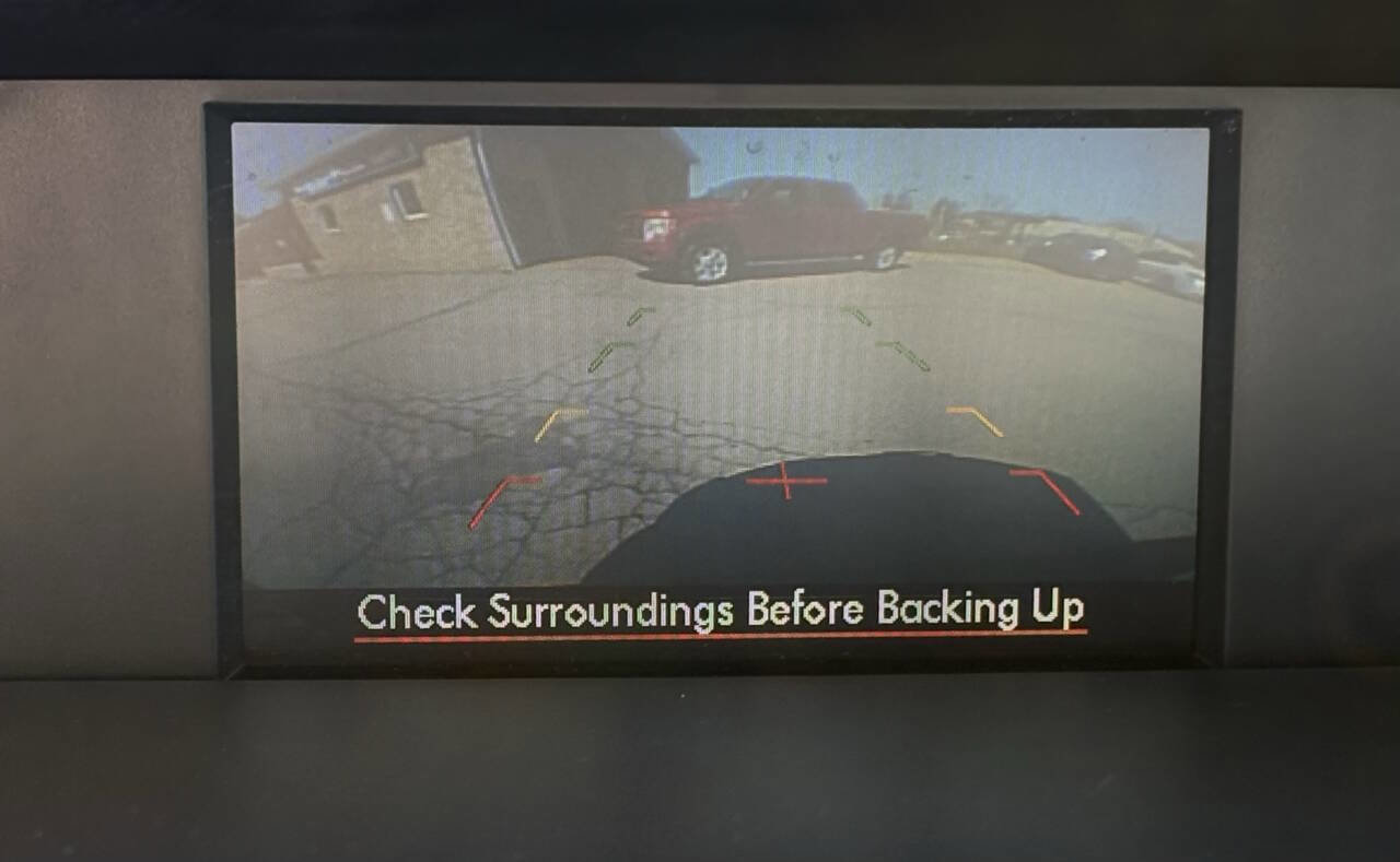 Used 2015 Subaru Forester 2.5i Premium w/ All-Weather Package image 12