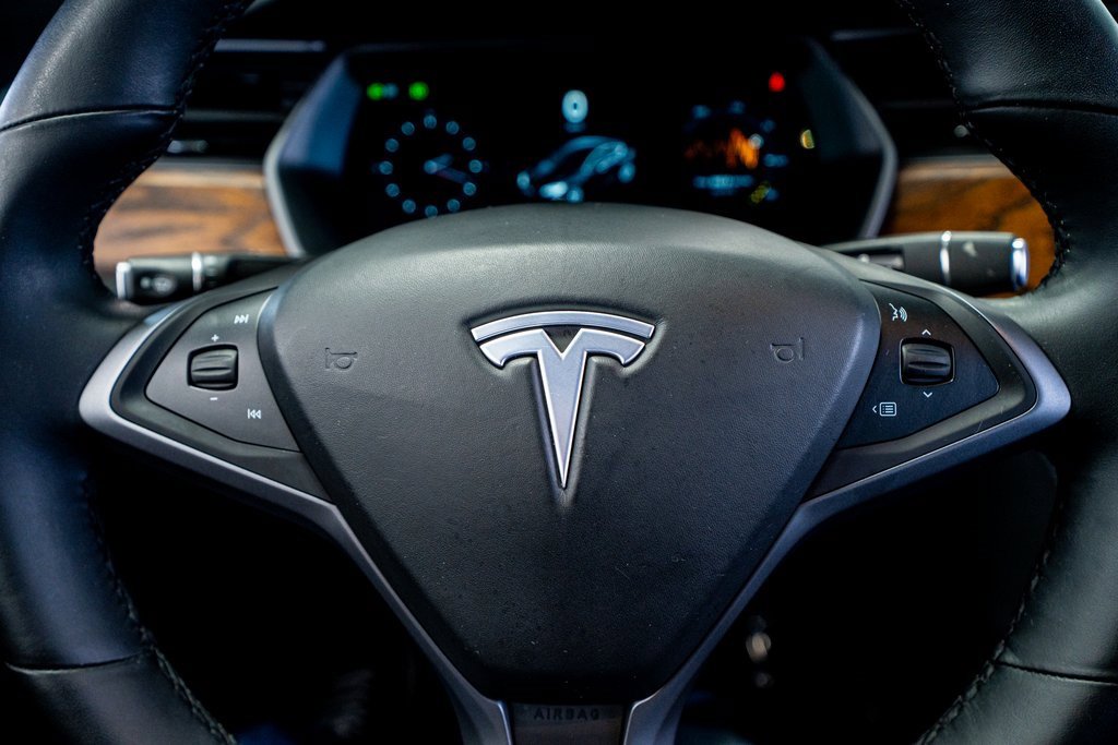 Used 2019 Tesla Model S AWD image 40