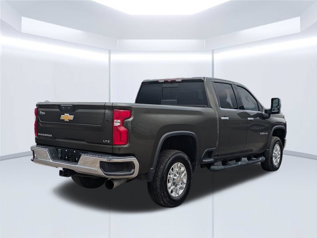 Used 2023 Chevrolet Silverado 2500 LTZ w/ LTZ Plus Package AWD/4WD image 6