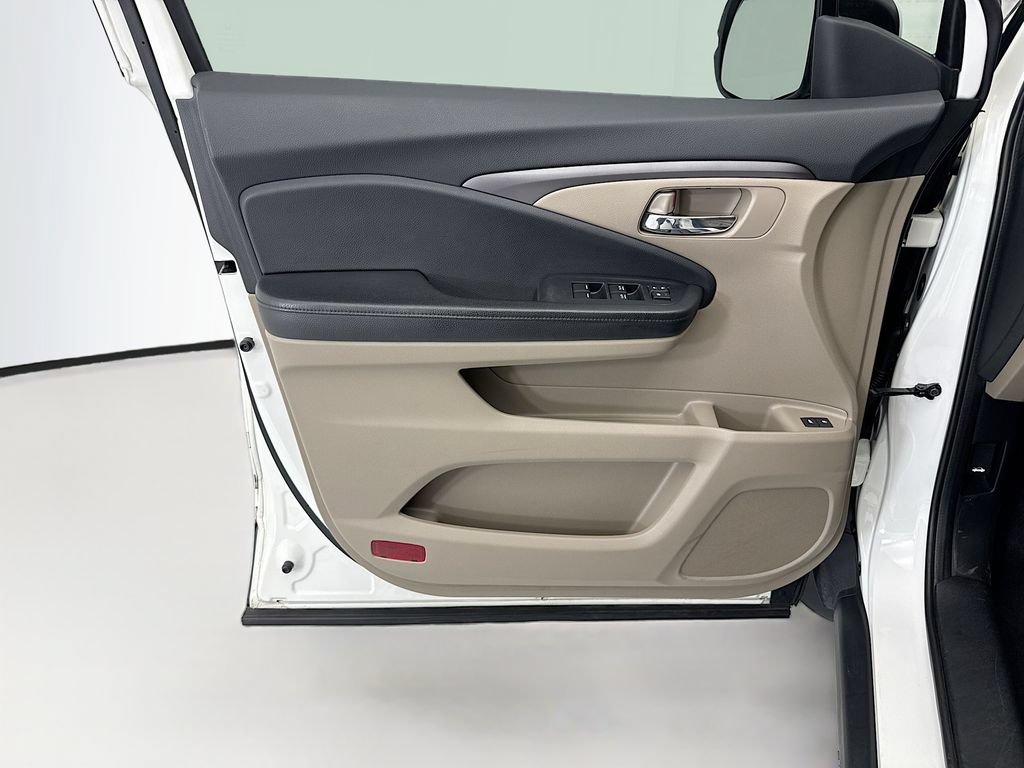 Used 2017 Honda Pilot EX-L image 22