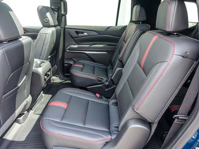 New 2027 Chevrolet Traverse RS w/ LPO, Floor Liner Package AWD/4WD image 19