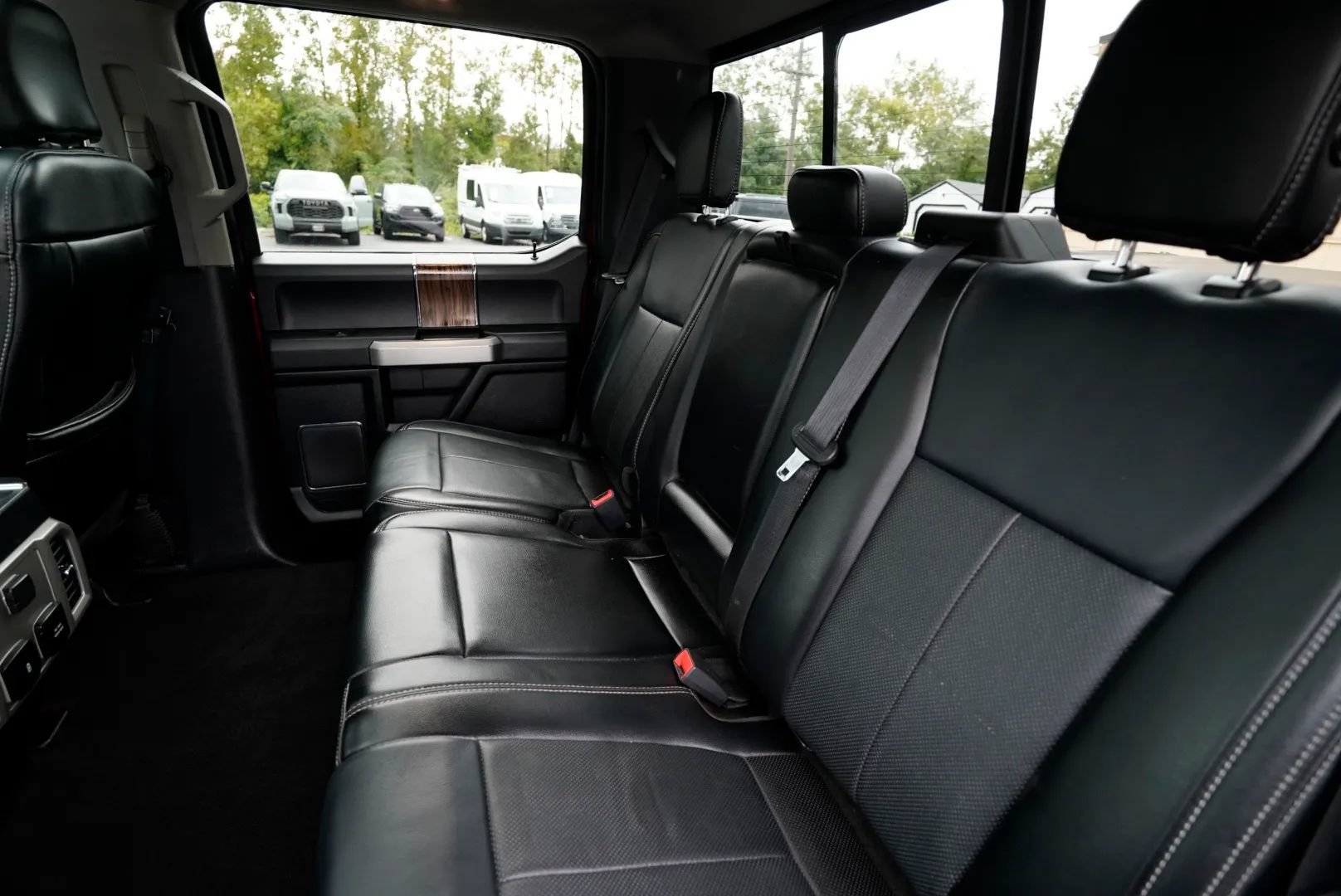 Used 2019 Ford F150 Lariat AWD/4WD image 33