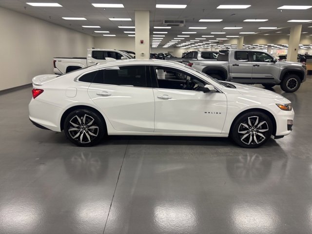 Used 2024 Chevrolet Malibu RS image 8