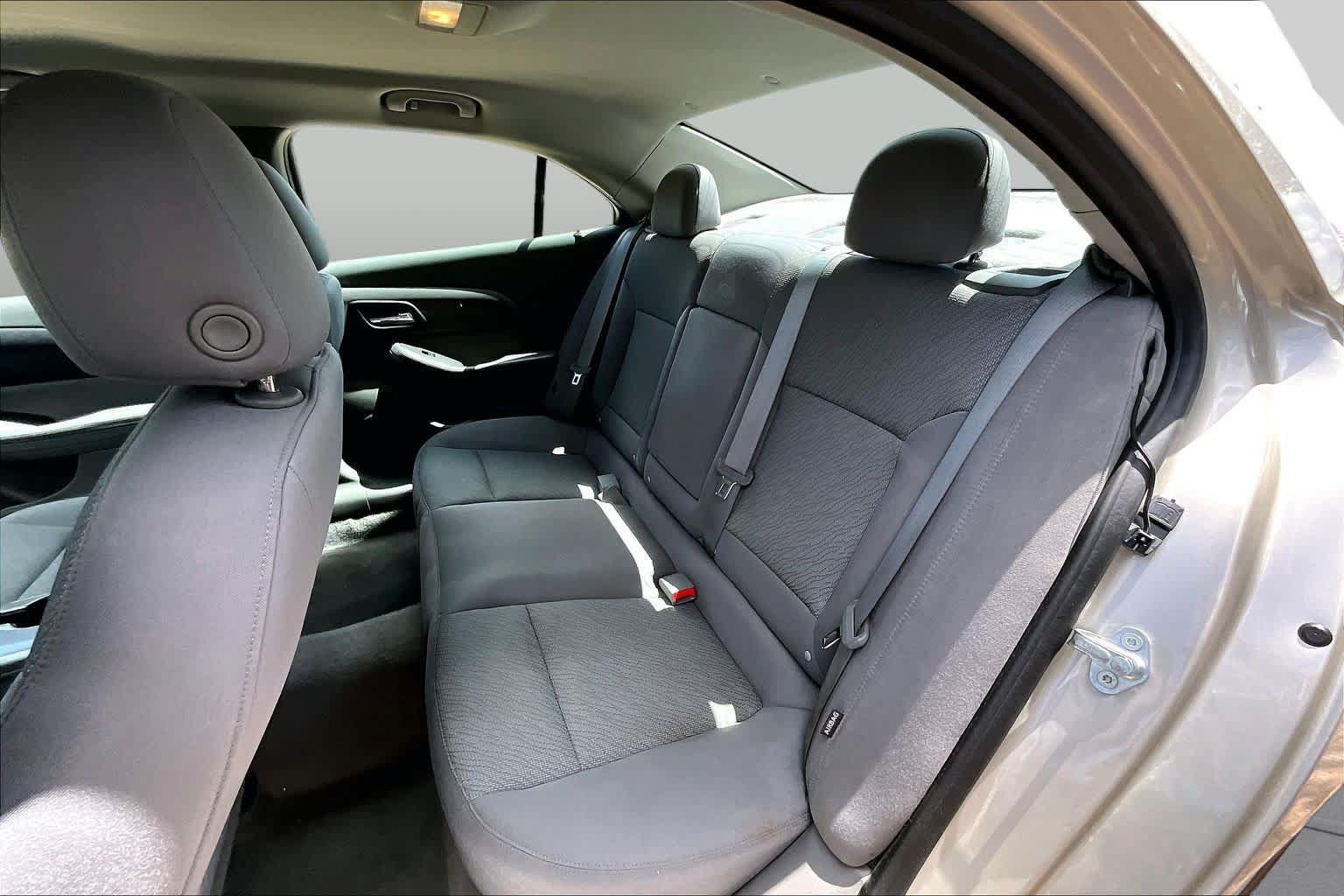 Used 2013 Chevrolet Malibu LS w/ Protection Package FWD image 21