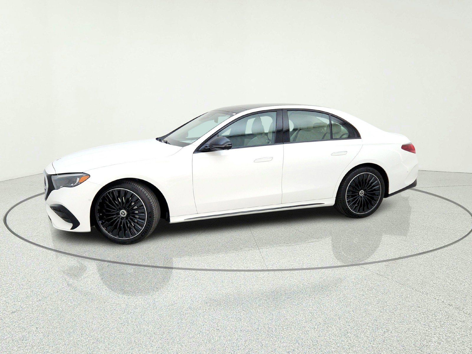 New 2026 Mercedes-Benz E 350 4MATIC Sedan image 15