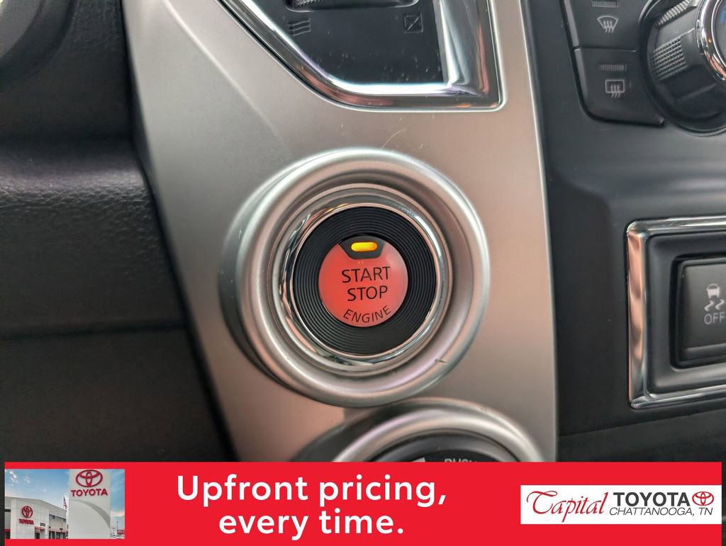 Used 2021 Nissan Titan SV w/ SV Convenience Package AWD/4WD image 22