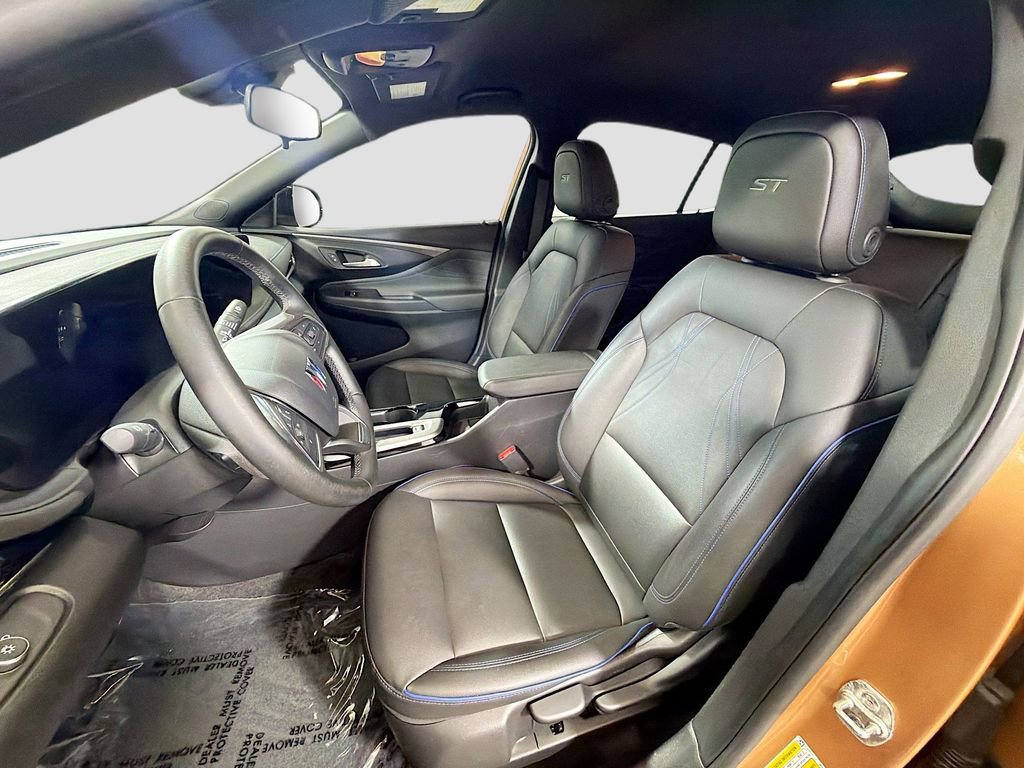 Used 2024 Buick Envista Sport Touring w/ Convenience II Package FWD image 21