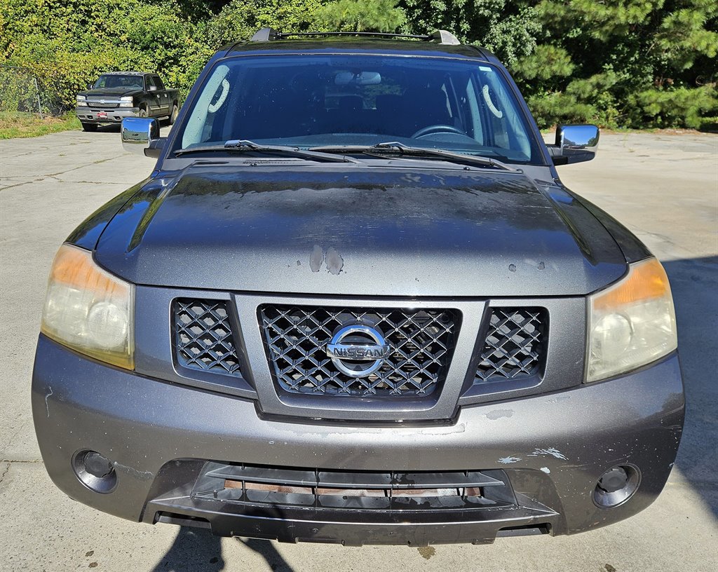 Used 2011 Nissan Armada SV image 3