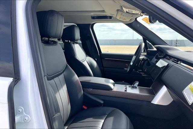 New 2026 Land Rover Range Rover SE image 12