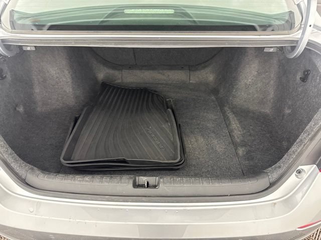 Used 2018 Honda Accord Touring image 25