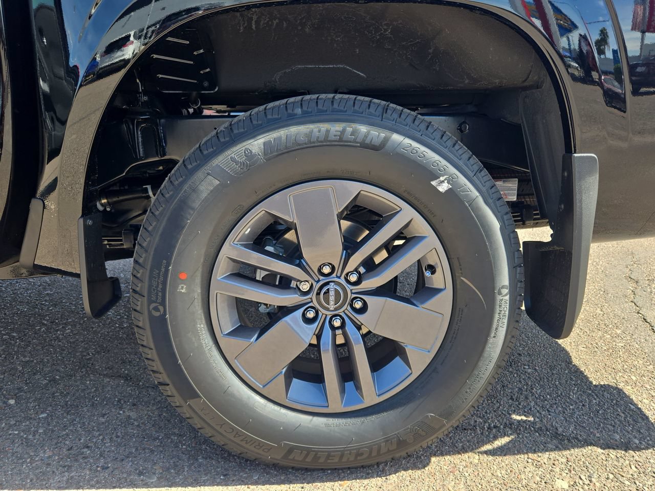 New 2026 Nissan Frontier SV w/ Tow Package AWD/4WD image 31