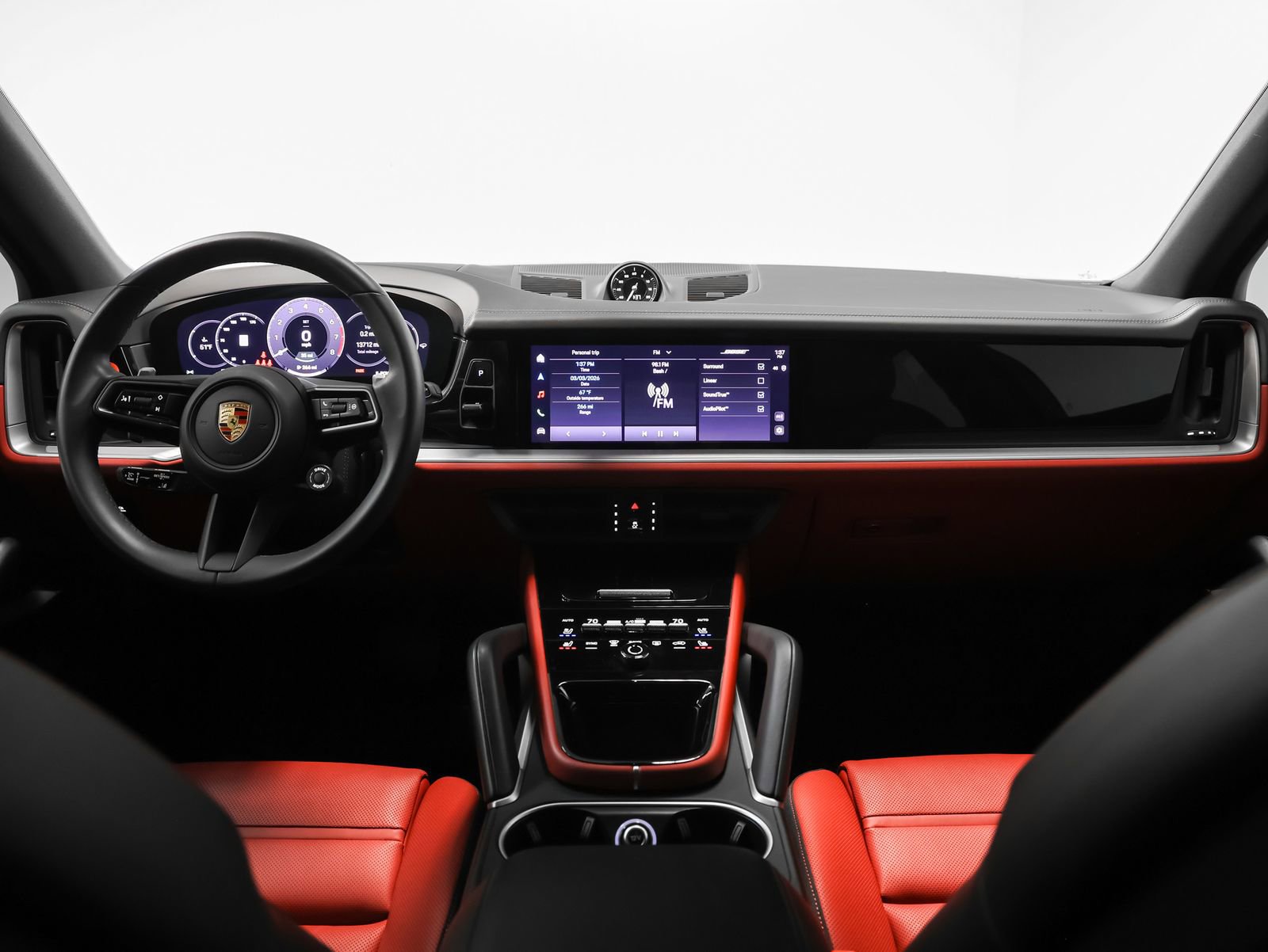 Certified 2025 Porsche Cayenne E-Hybrid image 35