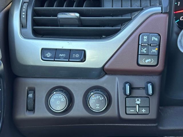 Used 2017 Chevrolet Suburban Premier image 42