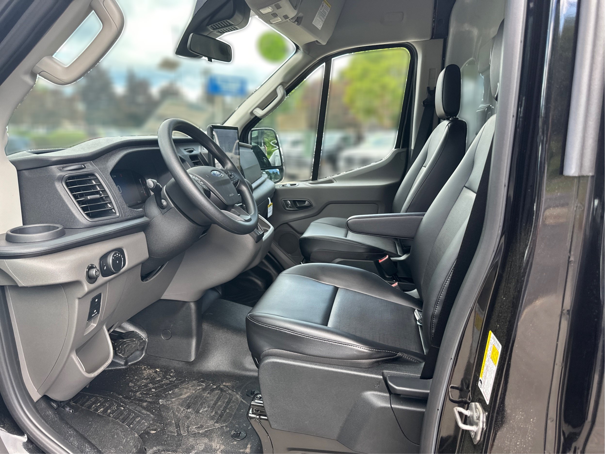 New 2026 Ford Transit 350 148 Medium Roof RWD image 11