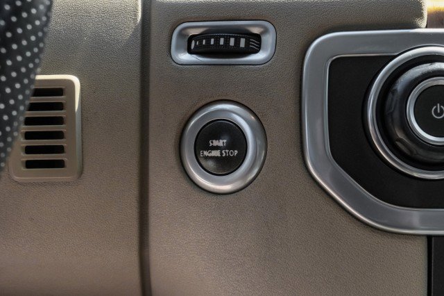 Used 2015 Land Rover LR4 HSE LUX image 28