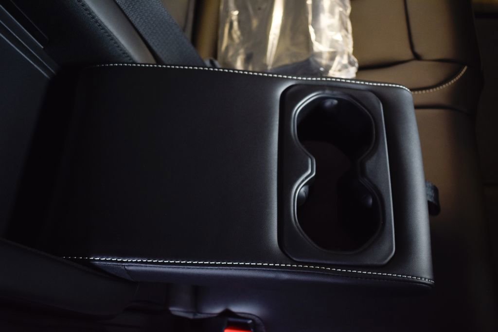 New 2026 Jeep Grand Cherokee Limited image 32