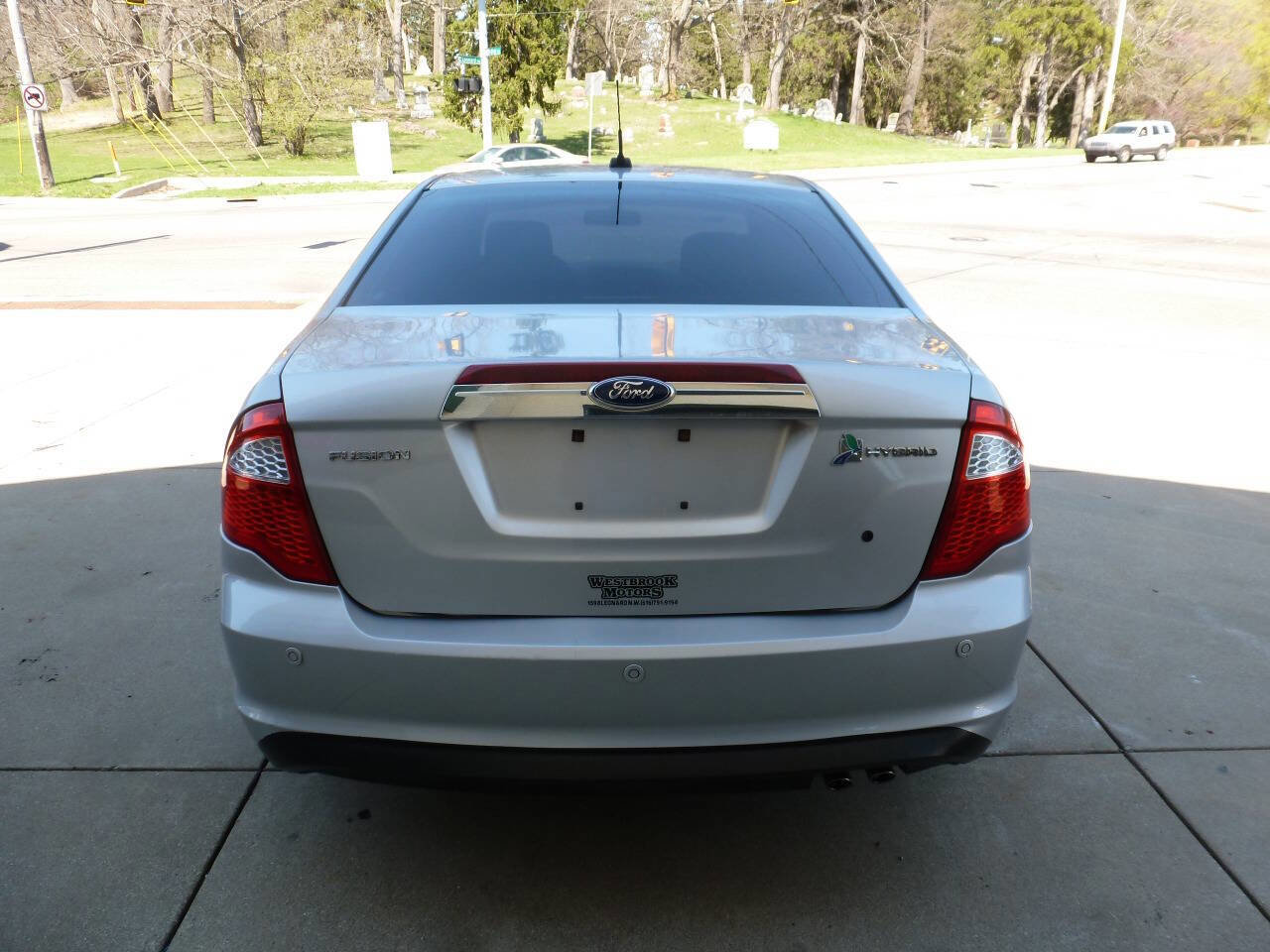 Used 2012 Ford Fusion Hybrid FWD image 8
