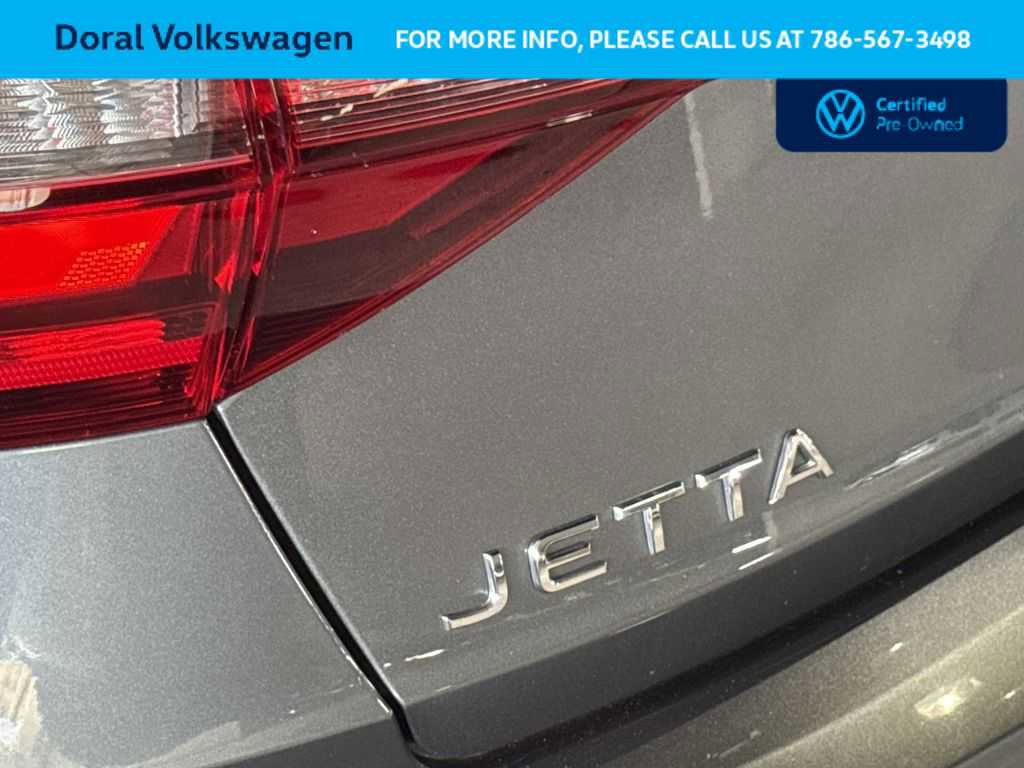 Certified 2023 Volkswagen Jetta Sport FWD image 10