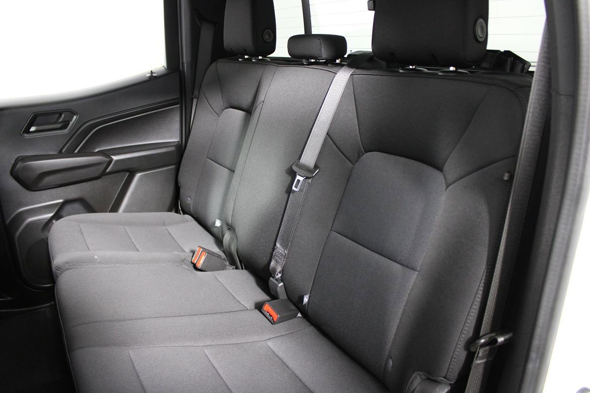 Used 2024 Chevrolet Colorado Trail Boss w/ Technology Package AWD/4WD image 29