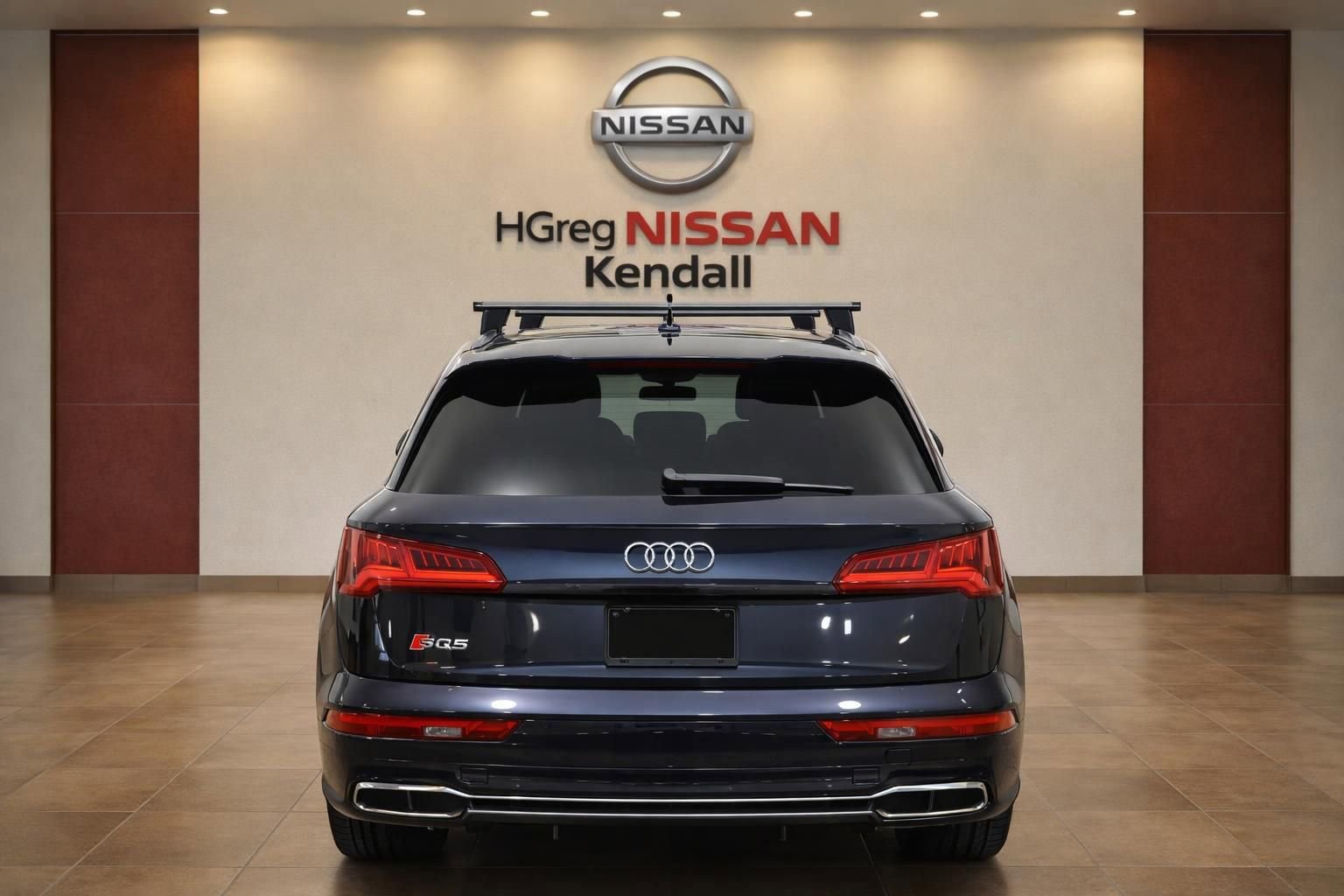 Used 2018 Audi SQ5 Premium Plus w/ S Sport Package AWD/4WD image 6