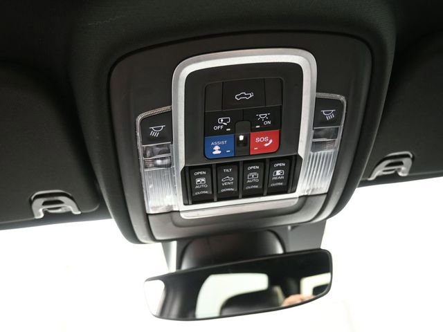 Used 2021 RAM 1500 Laramie w/ Night Edition image 12