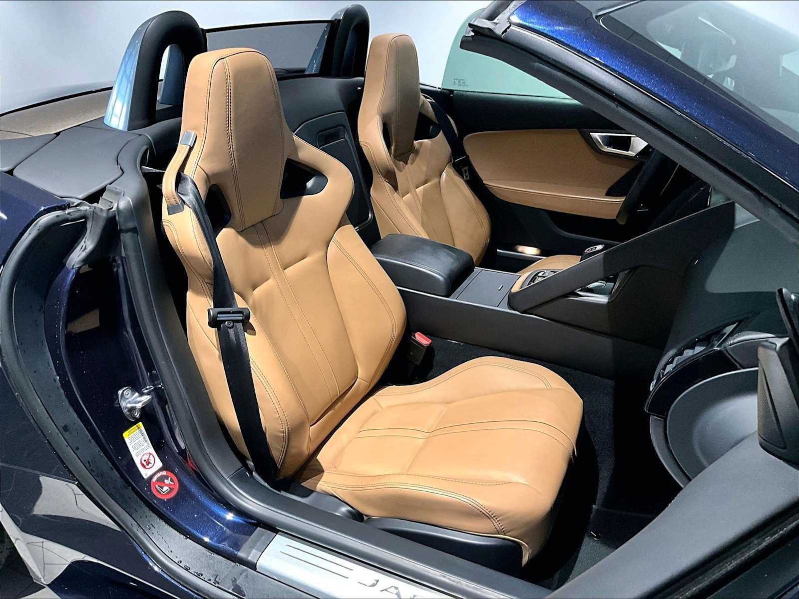 Used 2016 Jaguar F-TYPE S image 22