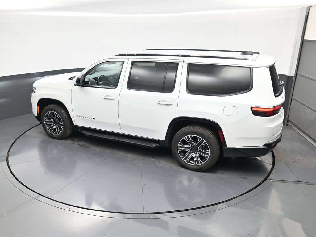 Used 2024 Jeep Wagoneer Series II w/ Flexible Seating Group RWD image 35
