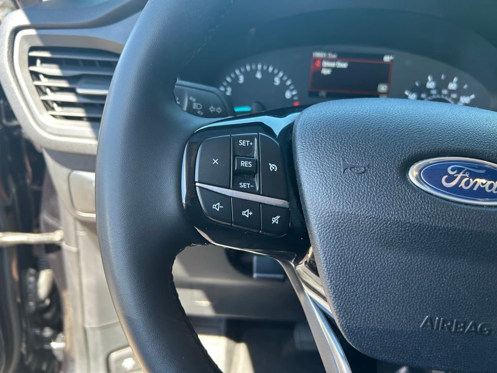 Used 2022 Ford Escape SE w/ SE Sport Appearance Package AWD/4WD image 22