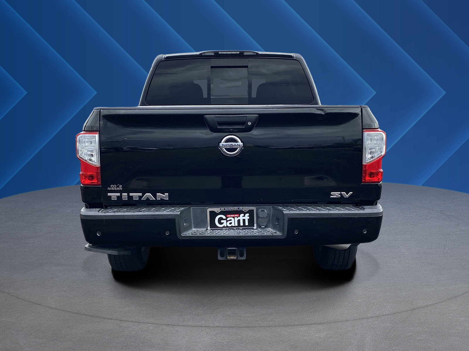 Used 2021 Nissan Titan SV w/ SV Convenience Package RWD image 4
