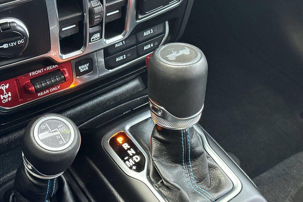 Used 2023 Jeep Wrangler Unlimited Rubicon 4xe w/ Steel Bumper Group image 22