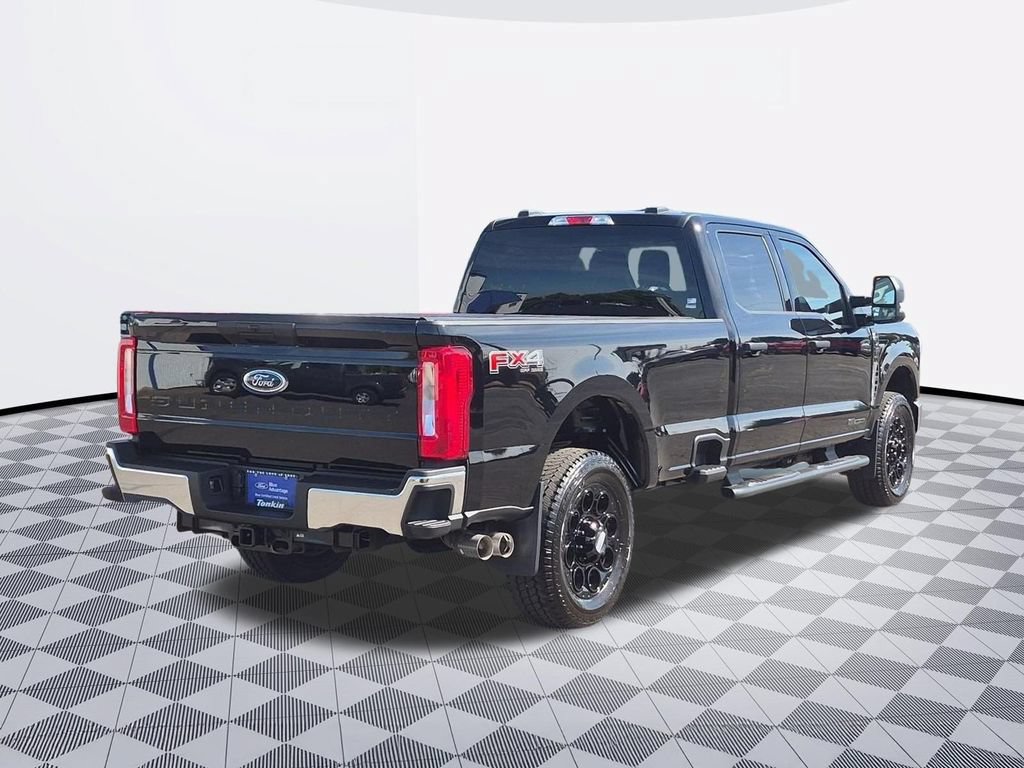 Certified 2026 Ford F250 XLT w/ FX4 Off-Road Package AWD/4WD image 5