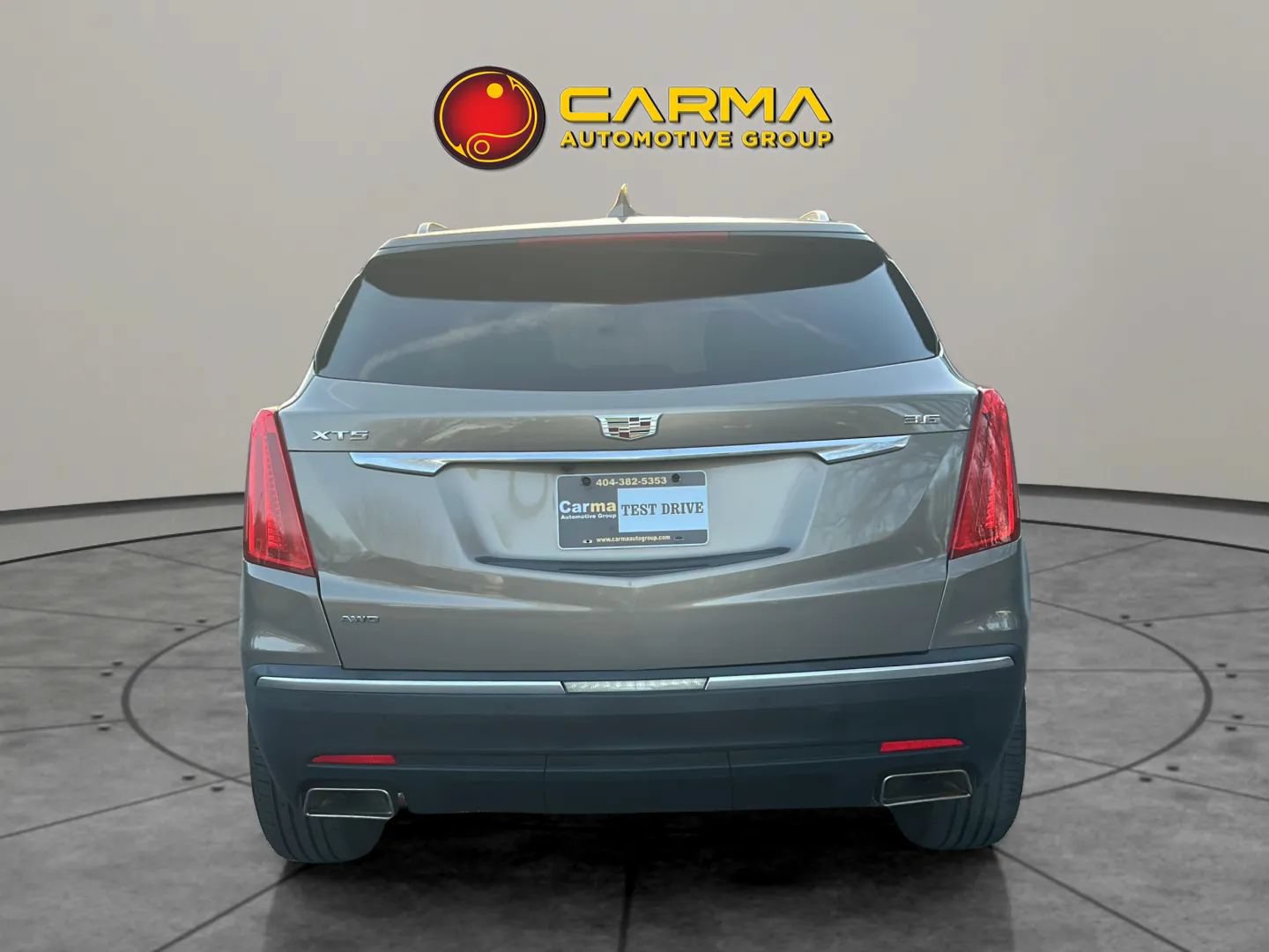 Used 2018 Cadillac XT5 Luxury w/ Driver Awareness Package AWD/4WD image 6