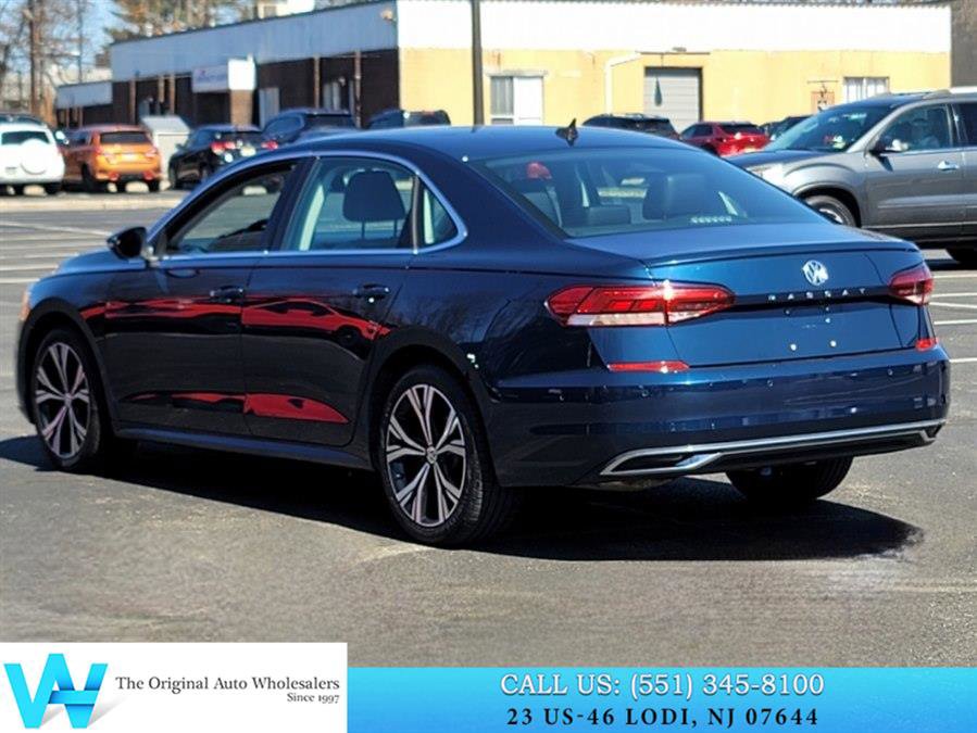 Used 2020 Volkswagen Passat 2.0T SEL image 4