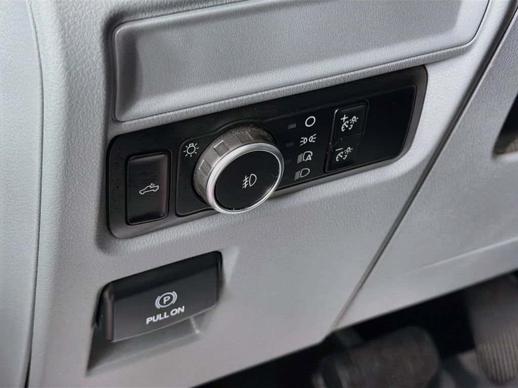 Used 2023 Ford F150 XLT AWD/4WD image 11