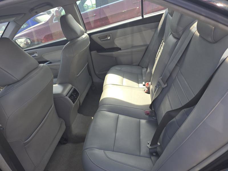 Used 2015 Toyota Camry XLE image 13