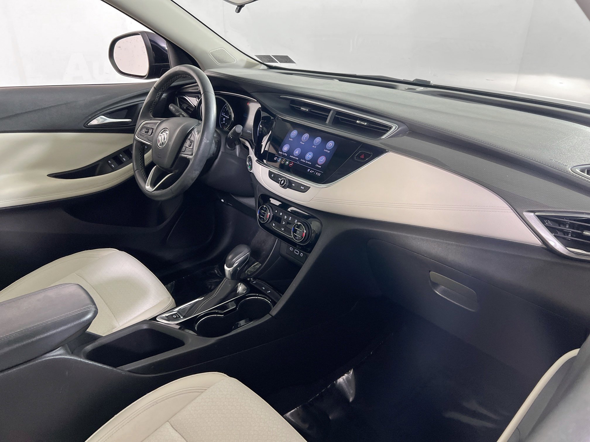 Used 2021 Buick Encore GX Select w/ Experience Buick Package image 28