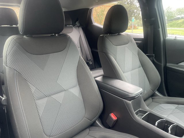 New 2027 Chevrolet Bolt LT w/ Comfort Package FWD image 24